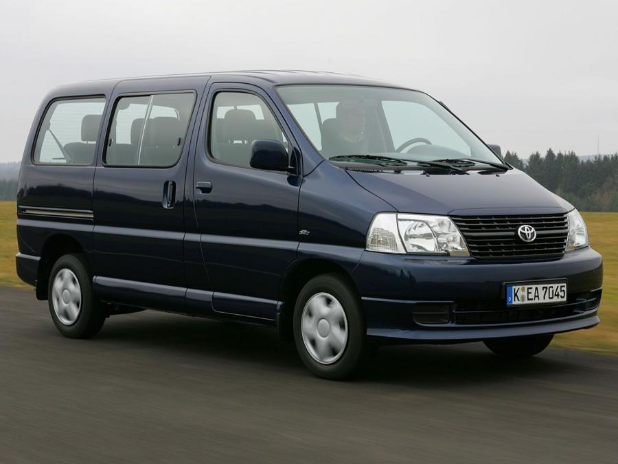  Toyota Hiace 2006 года  (фото 14 из 27)